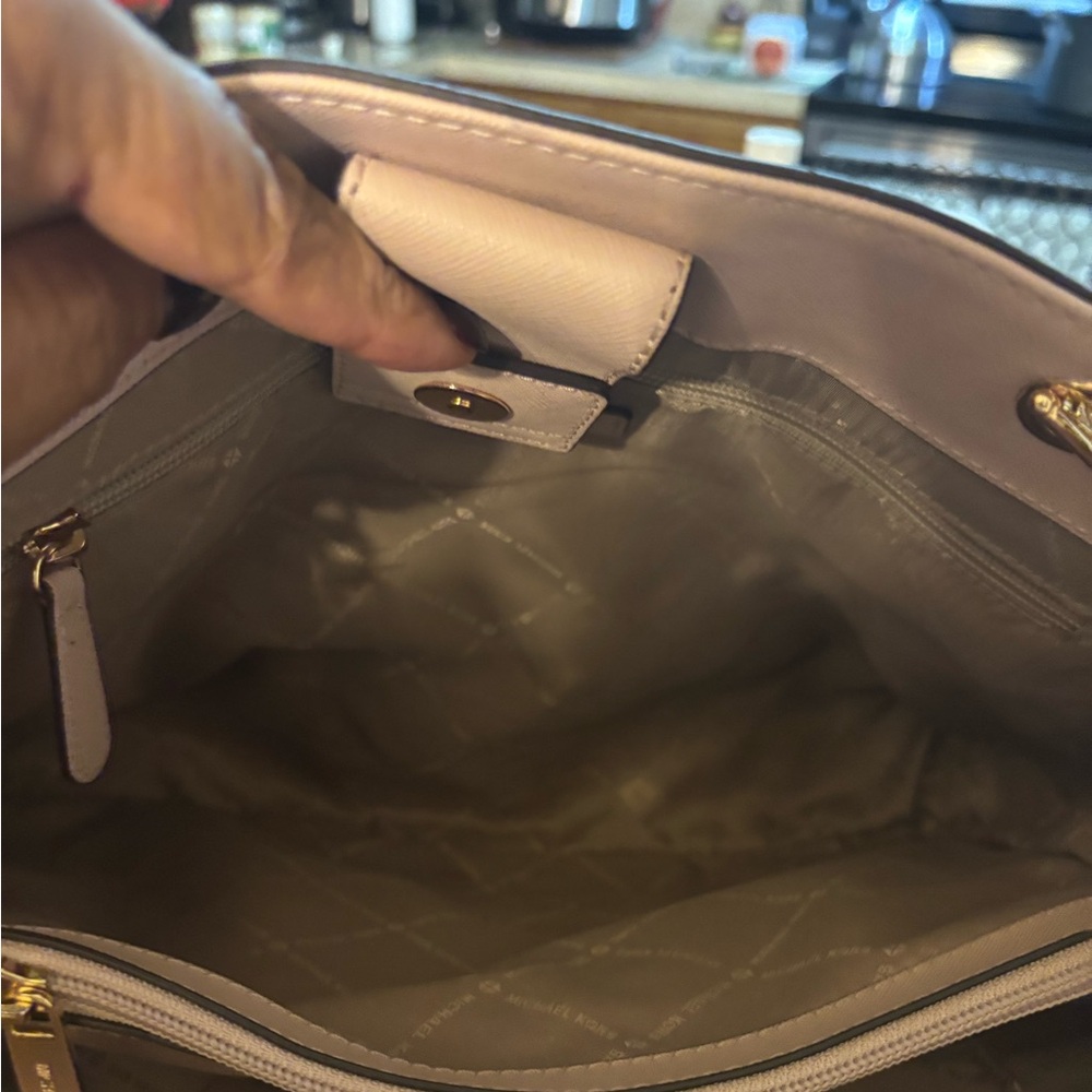 Michael Kors messenger bag